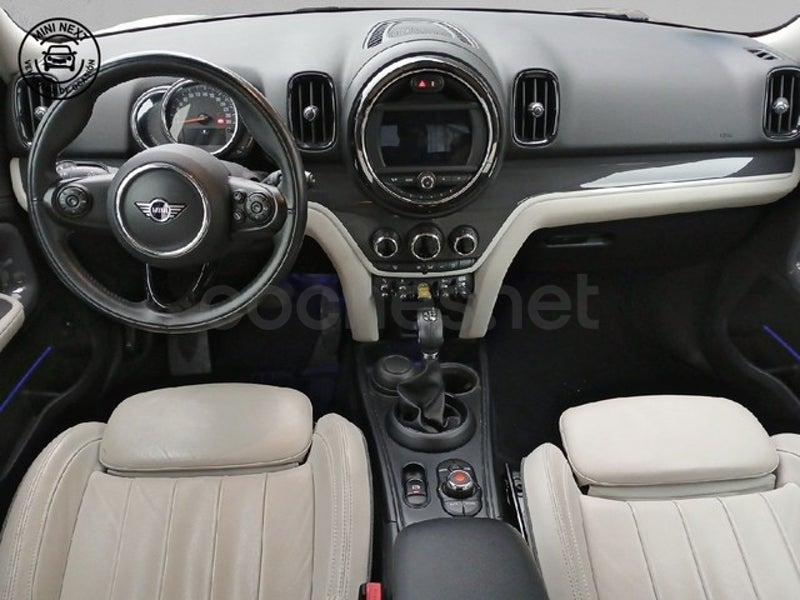 Mini Countryman 2018 — photo 7