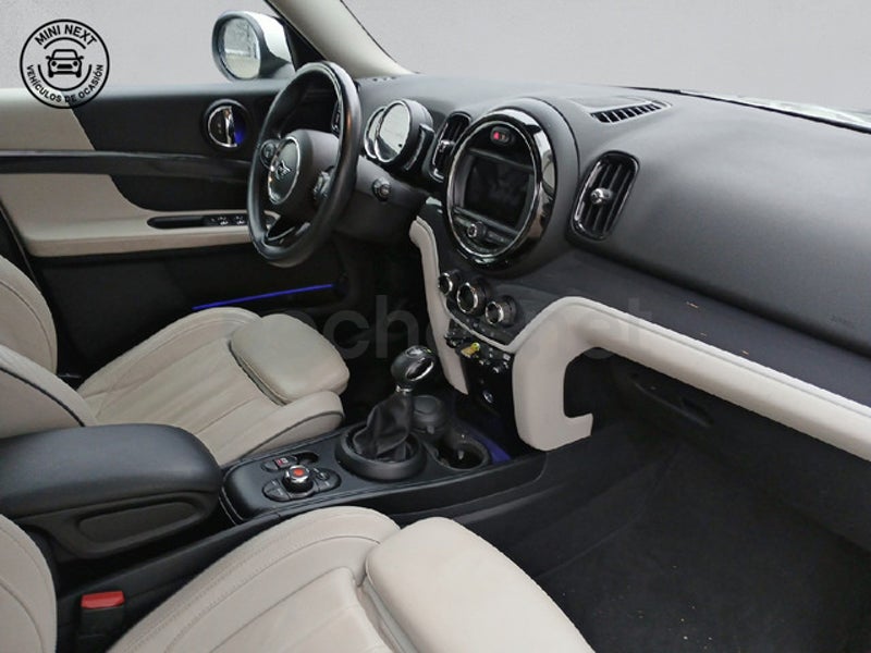 Mini Countryman 2018 — photo 8