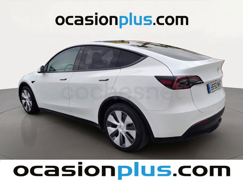 Tesla Model Y 2023 — photo 3