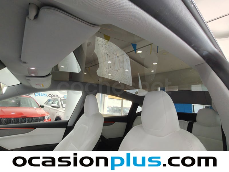 Tesla Model Y 2025 — photo 5