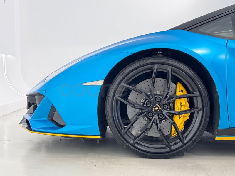 Lamborghini Huracán 2017 — photo 8