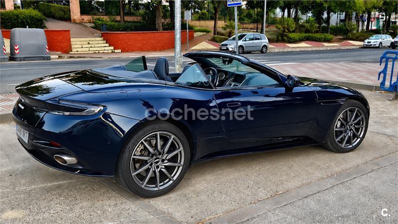 Aston Martin Db11 2019