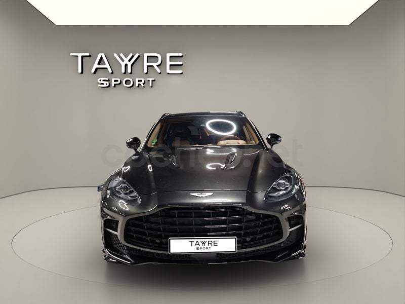 Aston Martin Dbx 2023 — photo 2