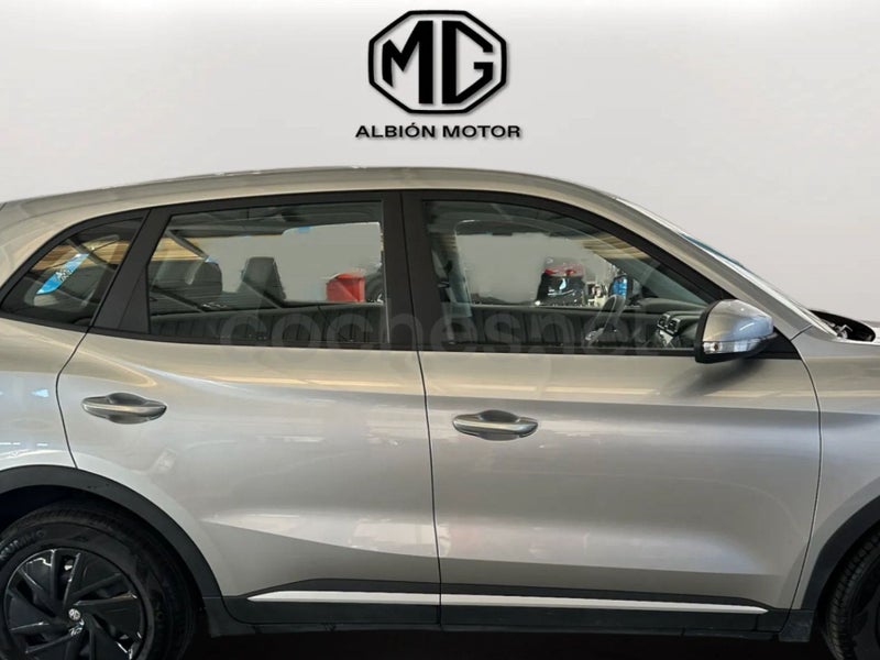 Mg Zs 2025 — photo 8