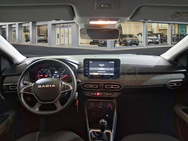 Dacia Jogger 2025 — photo 8