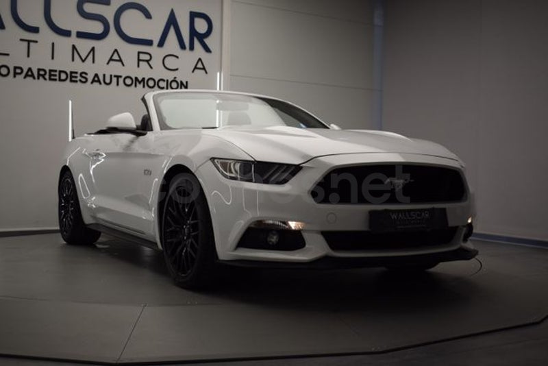 Ford Mustang 2017 — photo 3