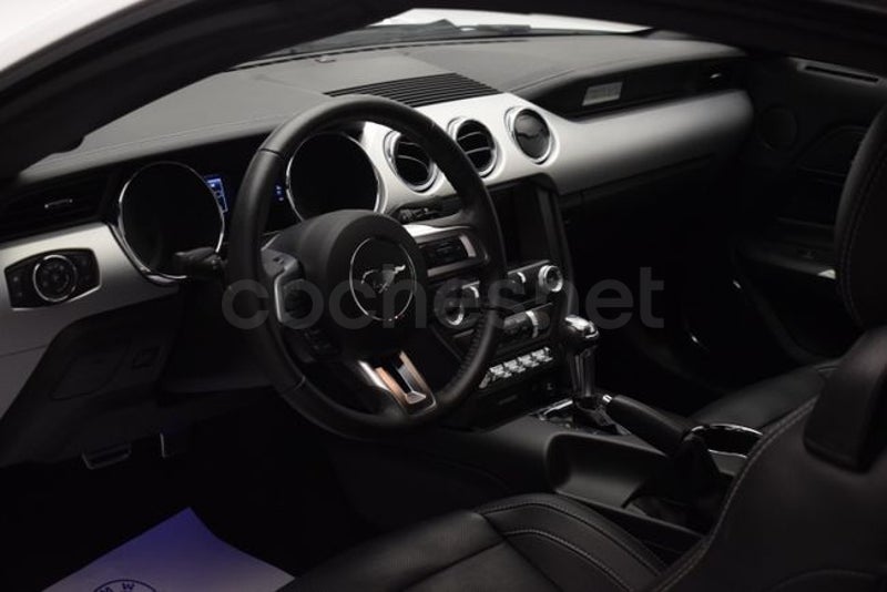 Ford Mustang 2017 — photo 5