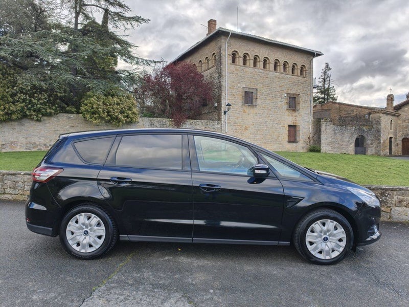 Ford S-max 2015 — photo 3