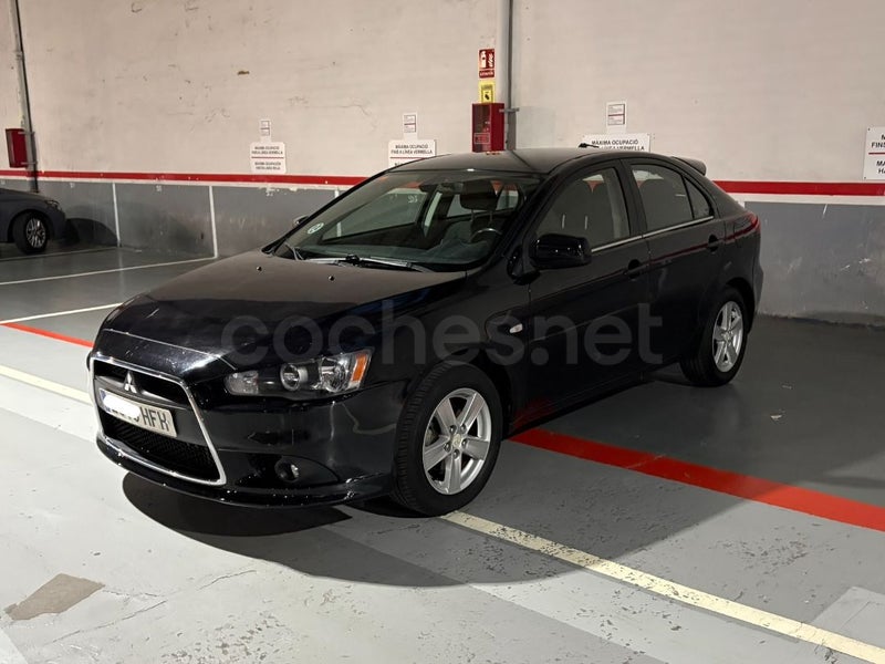 Mitsubishi Lancer 2011 — photo 2