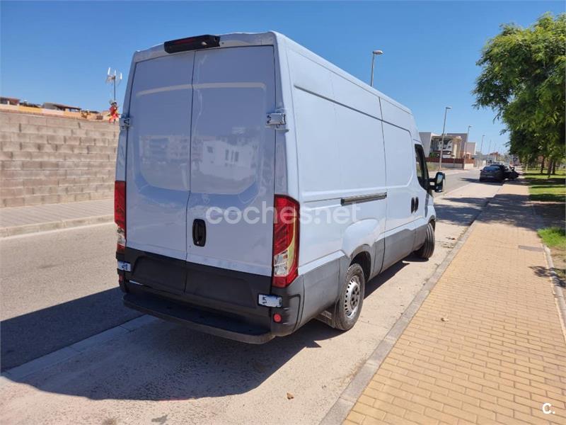 Iveco Daily 2012 — photo 4