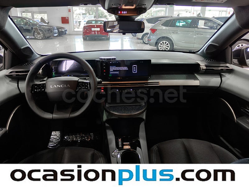 Lancia Ypsilon 2025 — photo 8