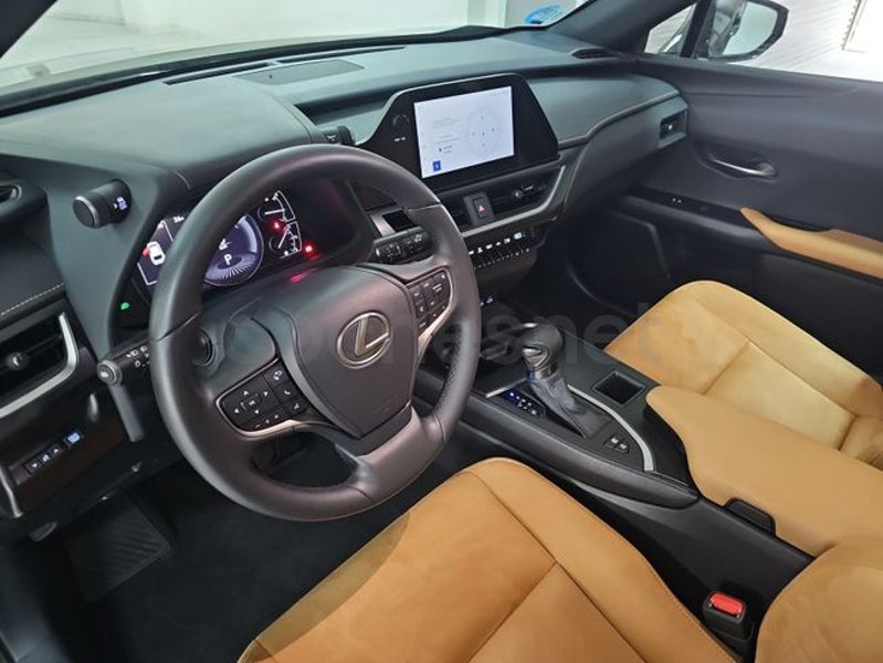 Lexus Ux 2023 — photo 7