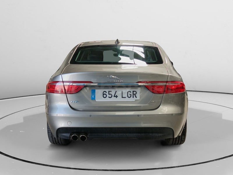 Jaguar Xf 2020 — photo 3