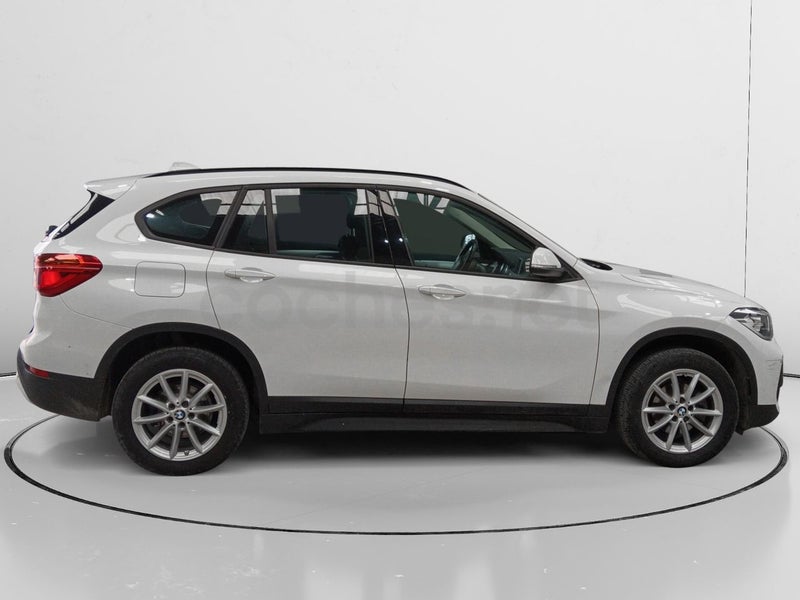 Bmw X1 2022 — photo 2