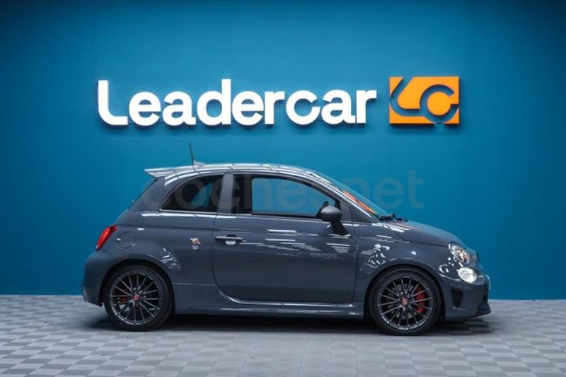 Abarth 500 2022 — photo 3