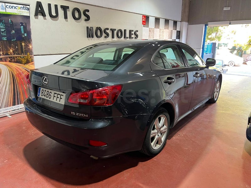 Lexus Is220d 2006 — photo 7