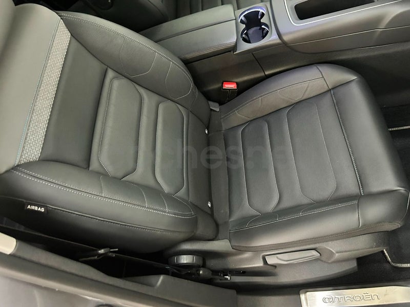 Citroen C5 Aircross Hybrid 2023 — photo 8