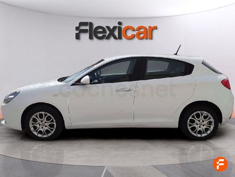 Alfa Romeo Giulietta 2019 — photo 4
