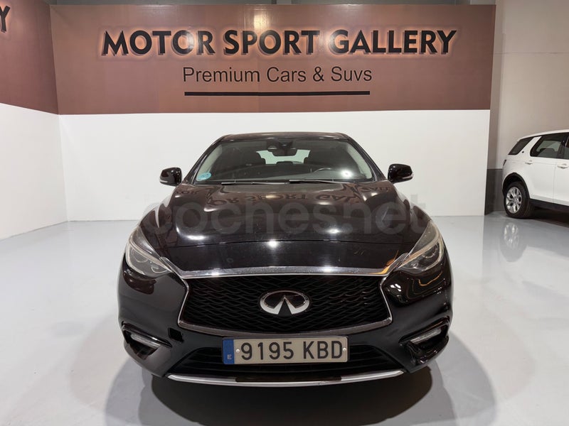 Infiniti Q30 2017 — photo 3