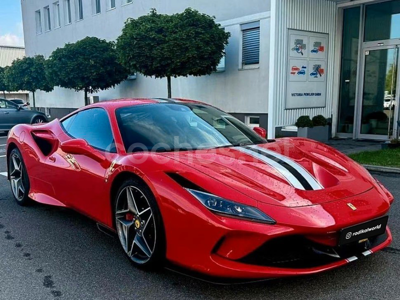 Ferrari F8 2021