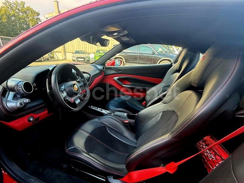 Ferrari F8 2021 — photo 7