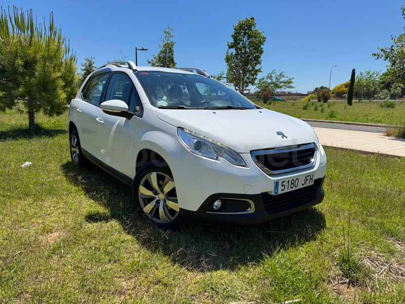Peugeot 2008 2015 — photo 2
