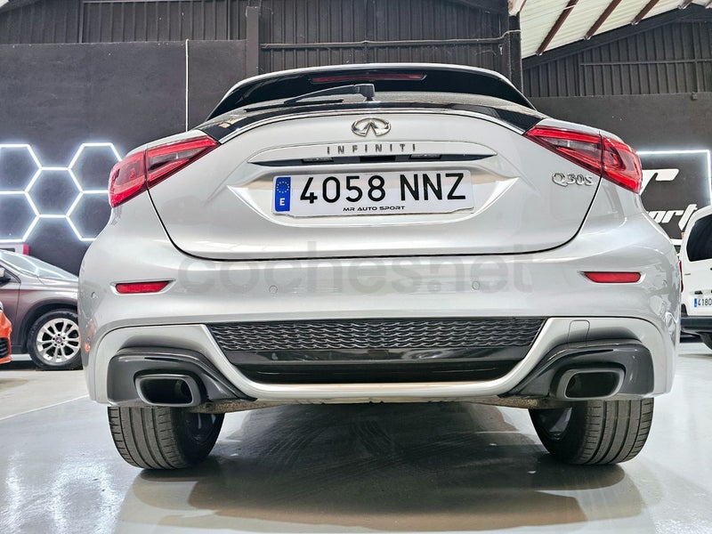 Infiniti Q30 2018 — photo 8