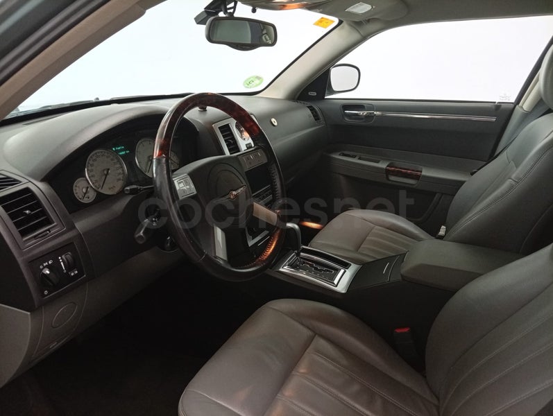 Chrysler 300c 2006 — photo 6