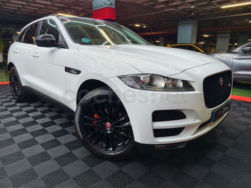 Jaguar F-pace 2016 — photo 7