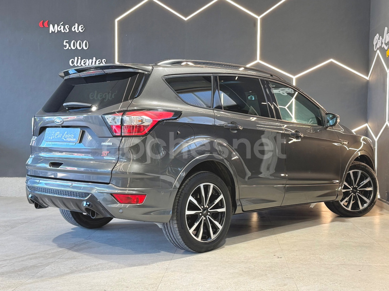 Ford Kuga 2018 — photo 8