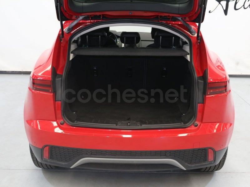 Jaguar E-pace 2019 — photo 6