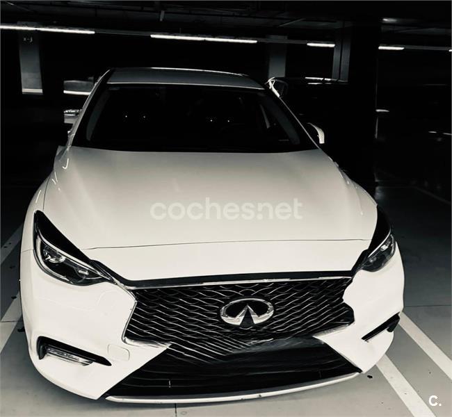 Infiniti Q30 2018 — photo 2