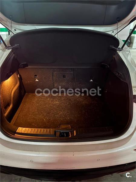 Infiniti Q30 2018 — photo 4