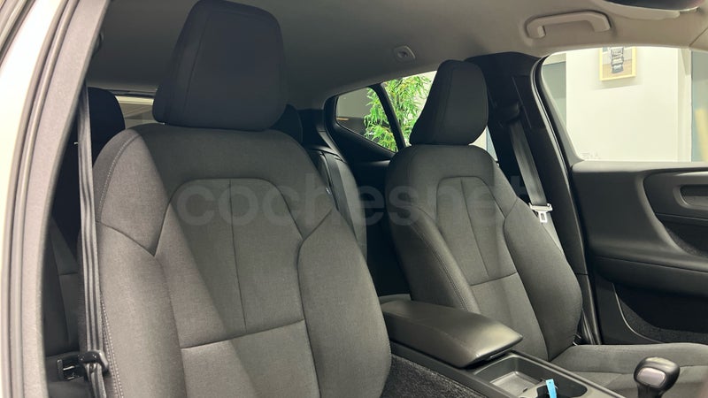 Volvo Xc40 2018 — photo 7