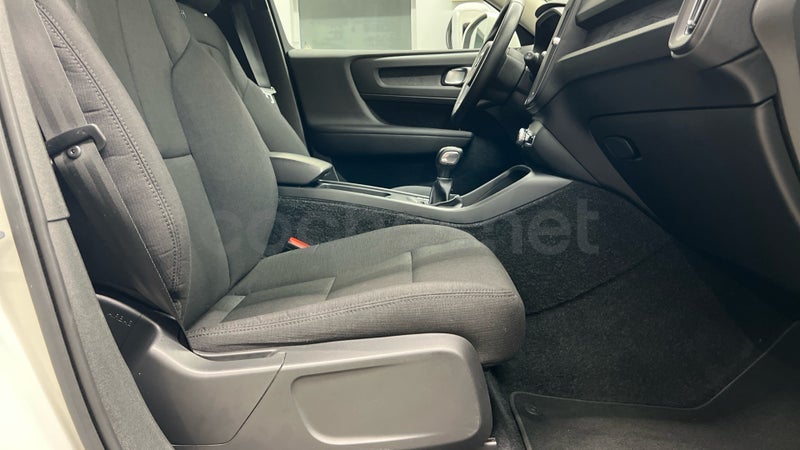 Volvo Xc40 2018 — photo 8