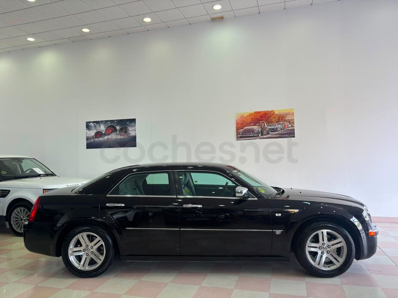 Chrysler 300c 2007 — photo 6