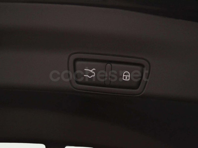 Alfa Romeo Stelvio 2023 — photo 7