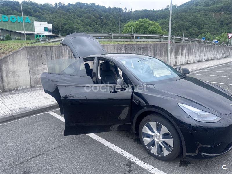Tesla Model Y 2022 — photo 6