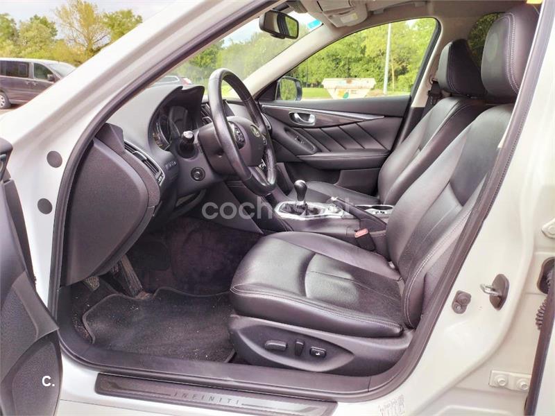 Infiniti Q50 2016 — photo 3