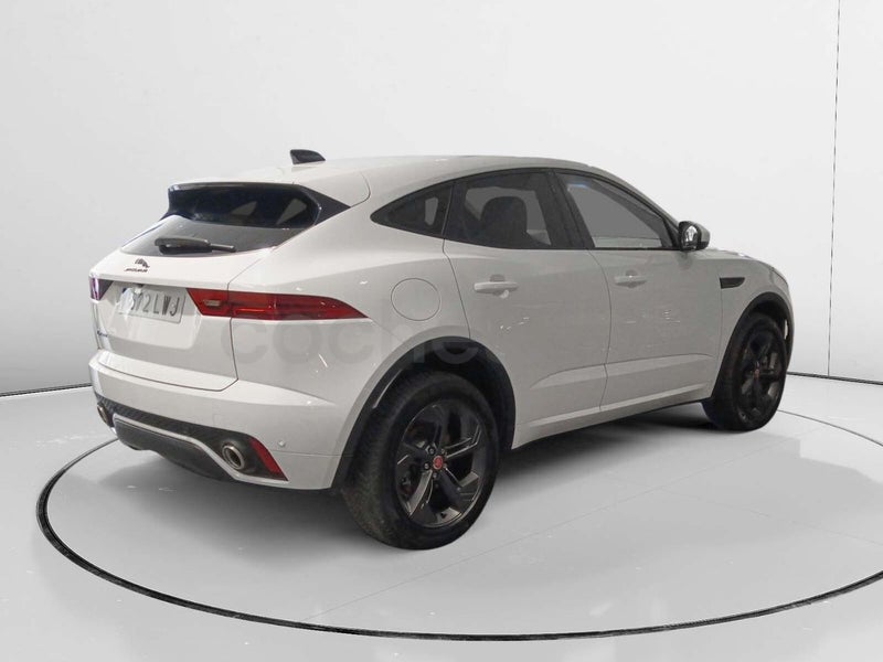 Jaguar E-pace 2022 — photo 2