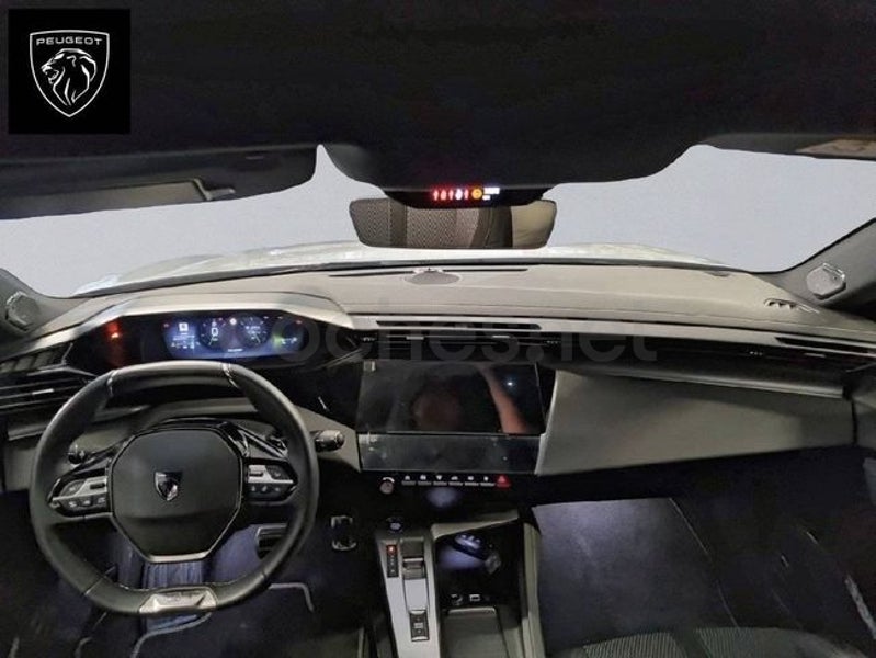 Peugeot 308 2024 — photo 8