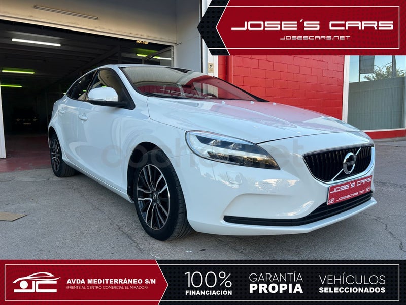 Volvo V40 2019