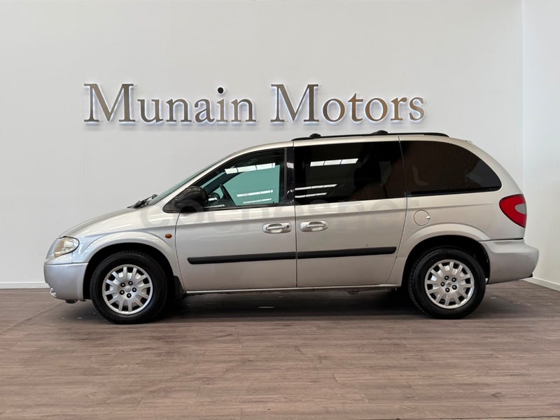 Chrysler Voyager 2007 — photo 2