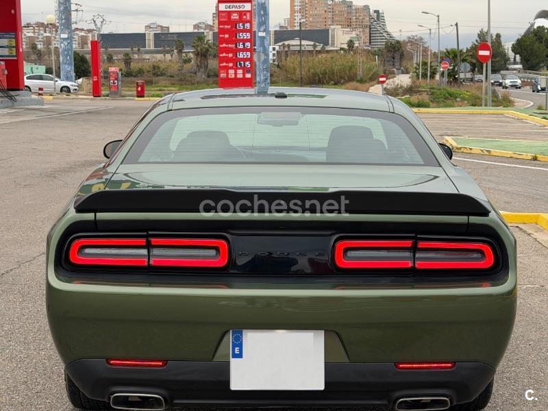 Dodge Challenger 2023 — photo 2