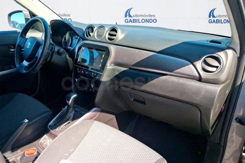 Suzuki Vitara 2024 — photo 2