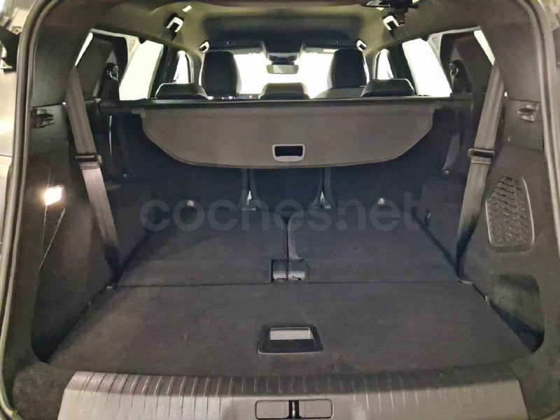Peugeot 5008 Hybrid 2025 — photo 6