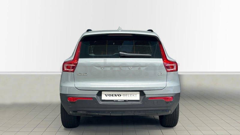 Volvo Xc40 2024 — photo 3