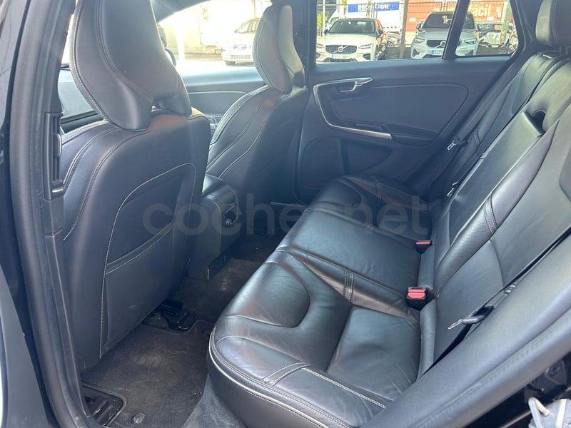 Volvo V60 2018 — photo 8