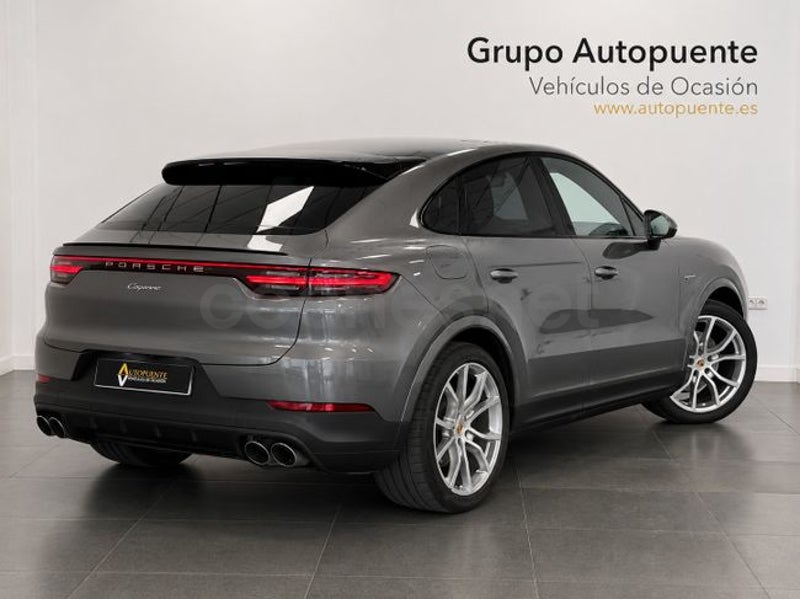 Porsche Cayenne Coupé 2021 — photo 3