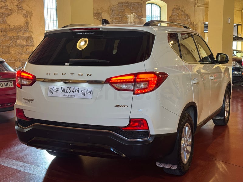 Ssangyong Rexton 2019 — photo 4